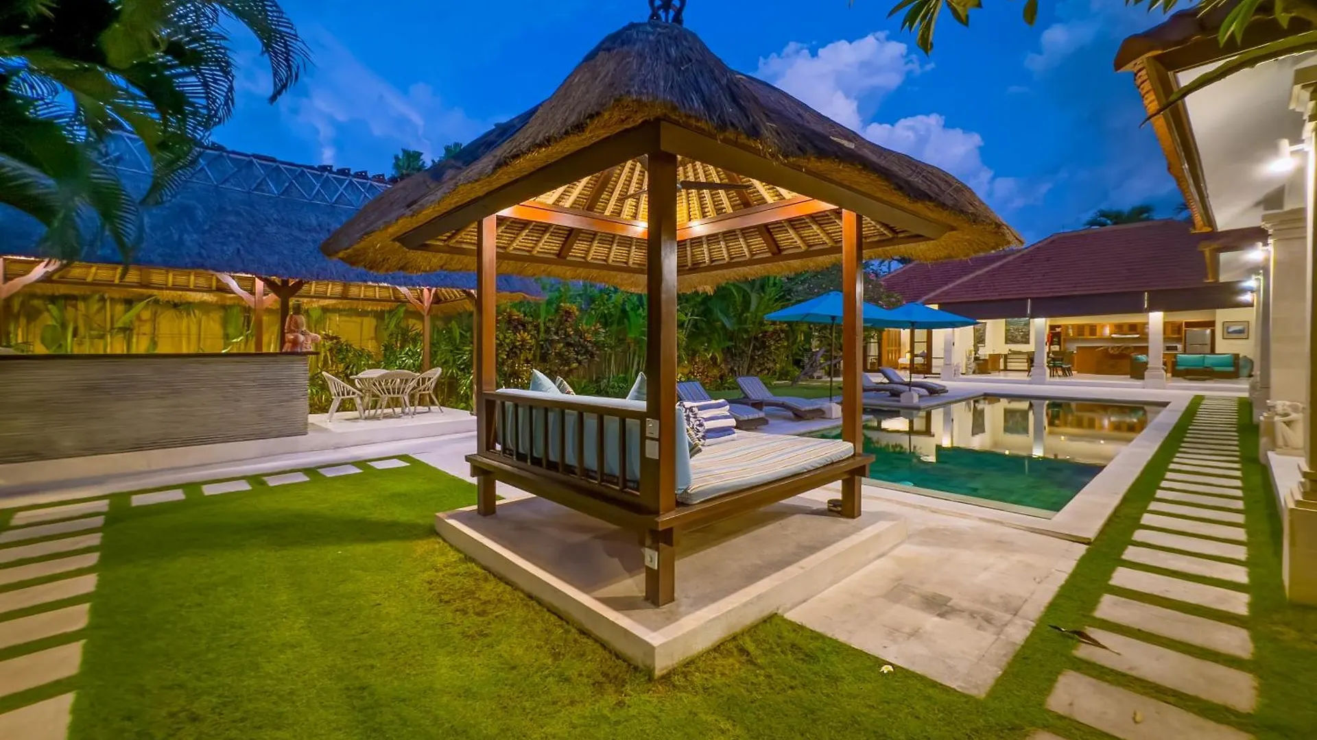 Villa Bugis Drupadi Seminyak Seminyak (Bali)