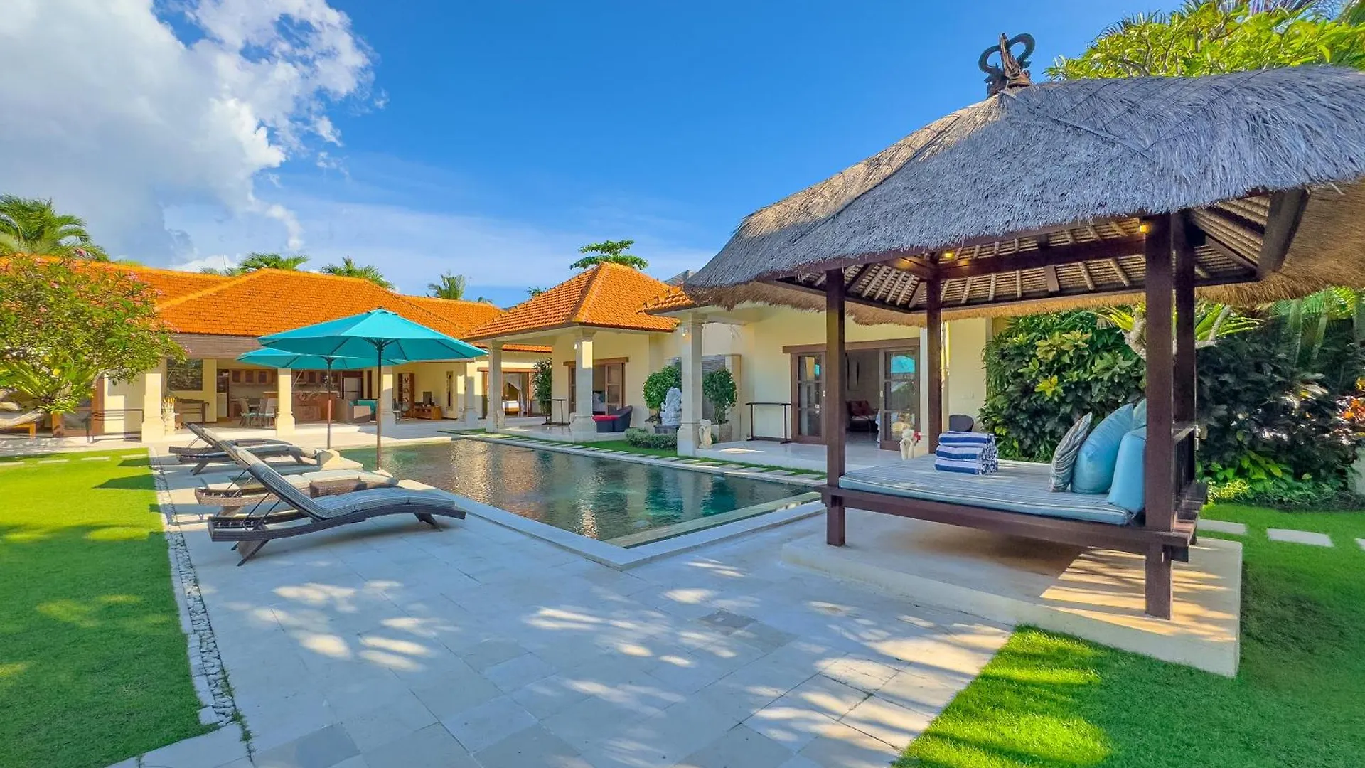 Villa Bugis Drupadi Seminyak