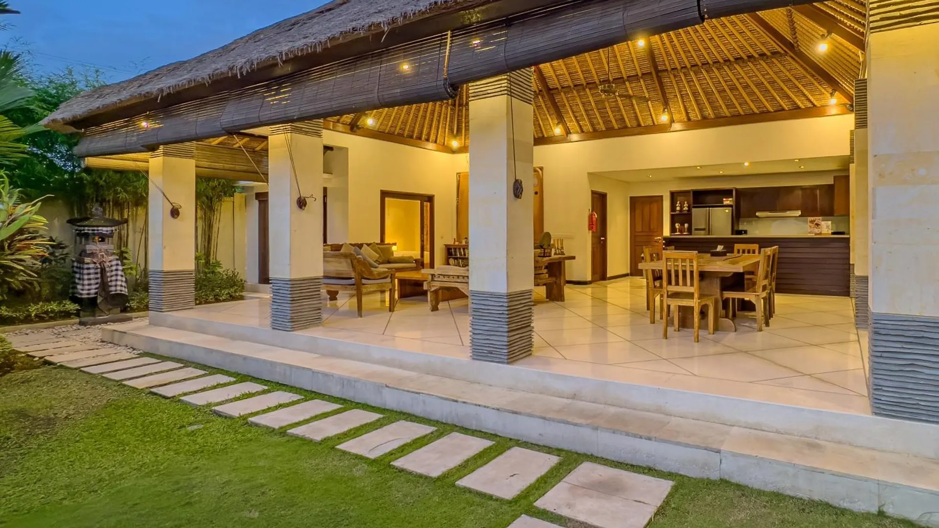 Villa Bugis Drupadi Seminyak